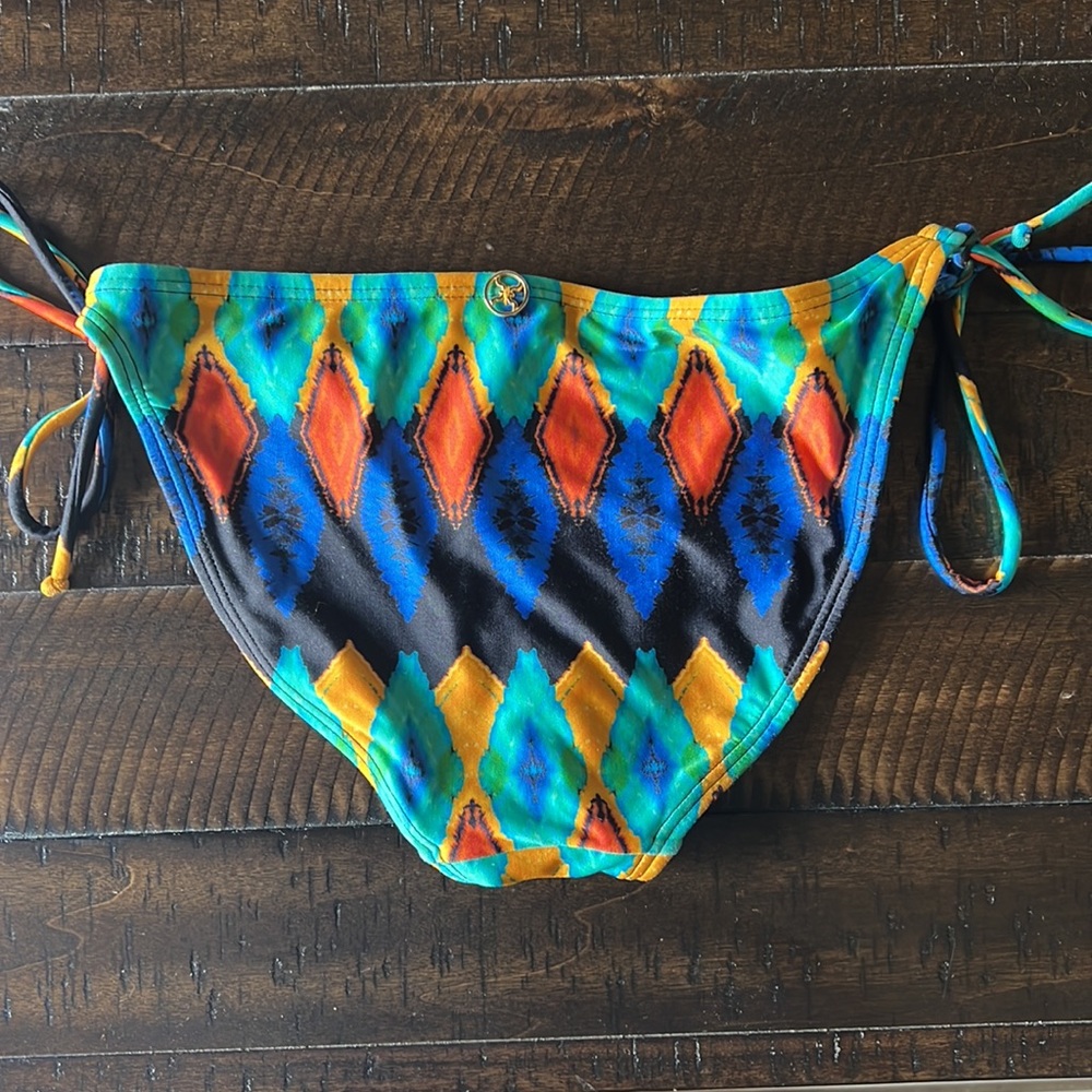 Beautiful beaded VIX | Paul Hermanny swim bottoms - Picture 3 of 5